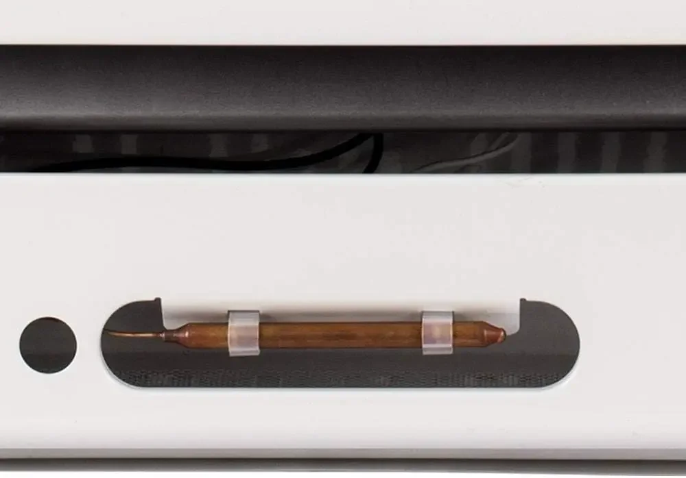 BFSS10NGT-2N Calentador de pared termostático sin ventilación con llama azul de gas natural de 10.000 BTU, blanco