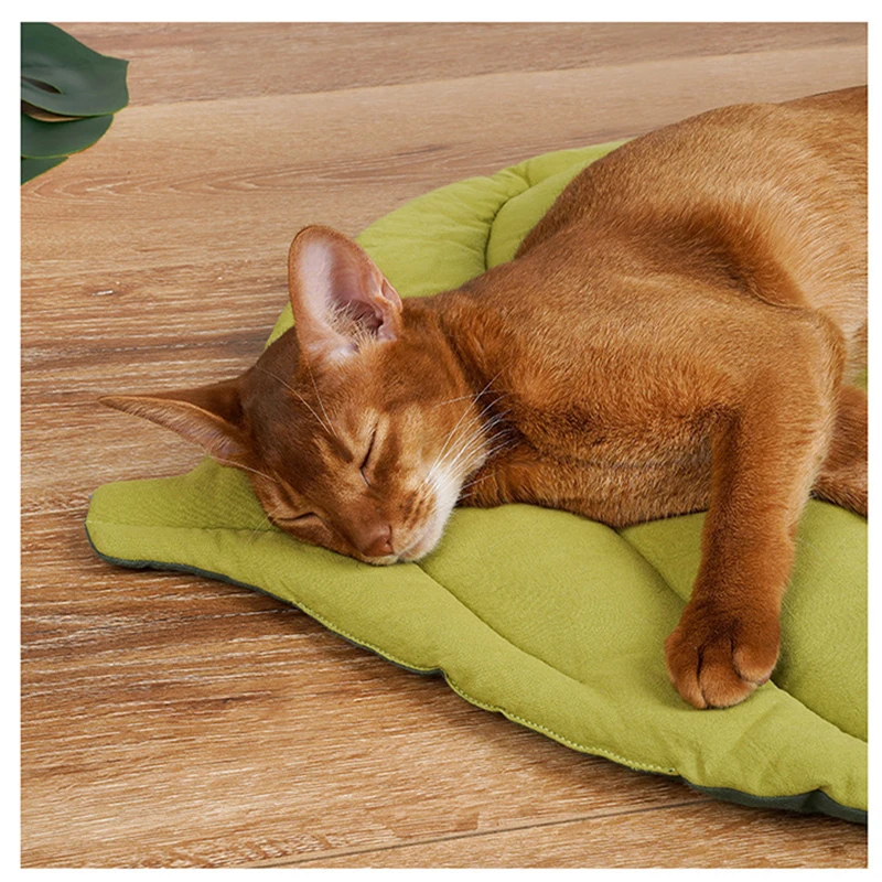 Cat Bed Mats Soft Cotton Leaf Shaped Kitten Cat Puppy Dog Bed Mat Sleep Blanket Home Pets Double Sided  Pad Floor Rugs Washable