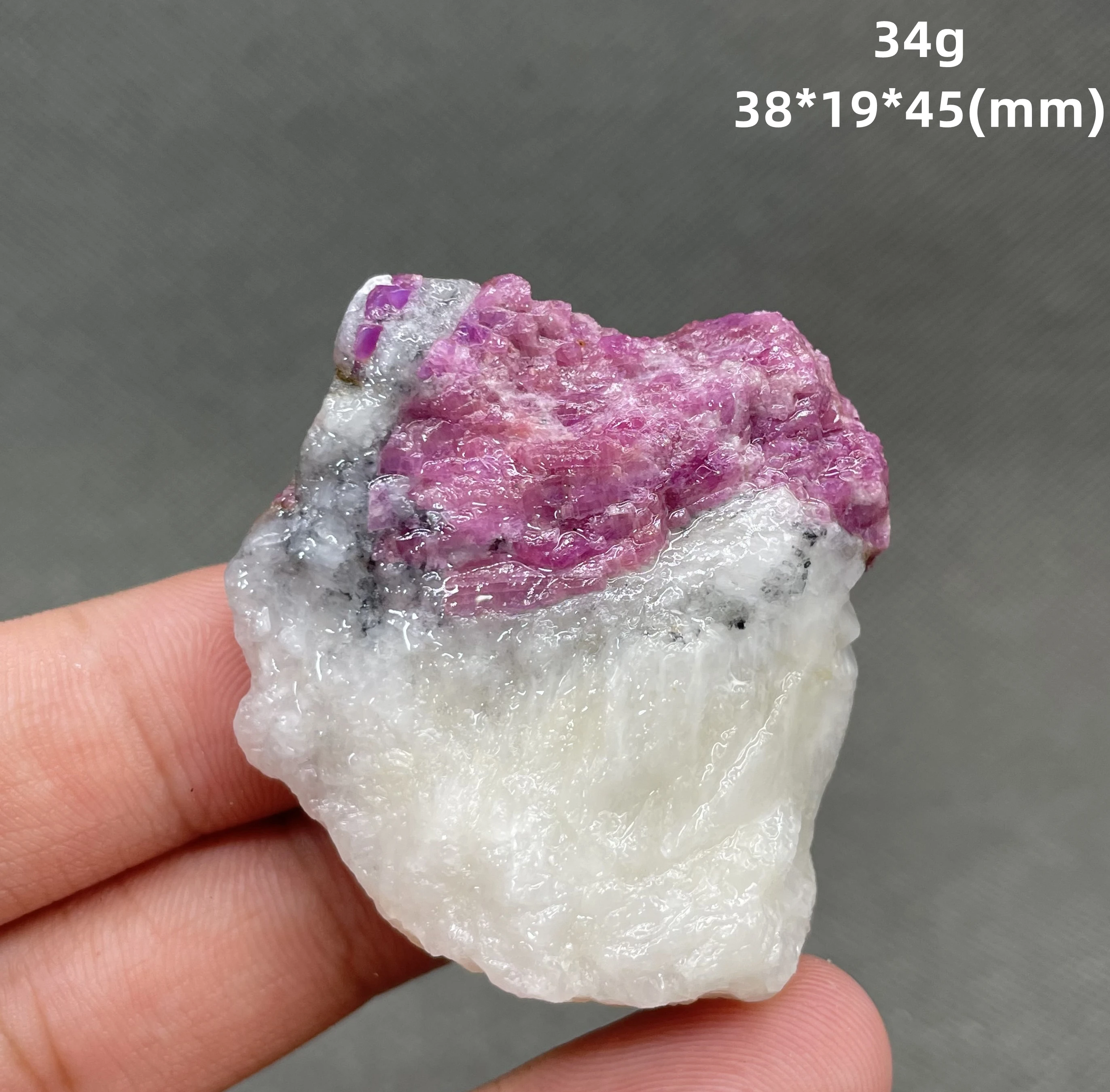 NEW! BEST! 100% natural xinjiang Fluorescent Ruby rough mineral stones and crystals healing crystals quartz