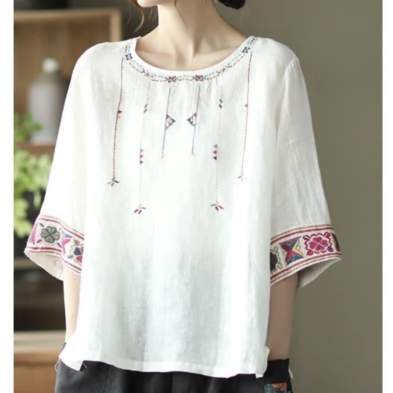 2024 New Summer Retro Ethnic Style Fashion Casual Versatile Loose Round Neck Half Sleeve Printed Embroidered Women\'s T-shirt Top