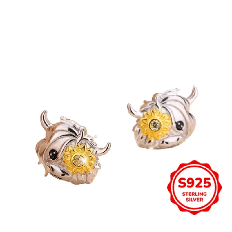 

Fashionable and Personalized Authentic S925 Silver Animal Women's Cute and Flexible Earrings