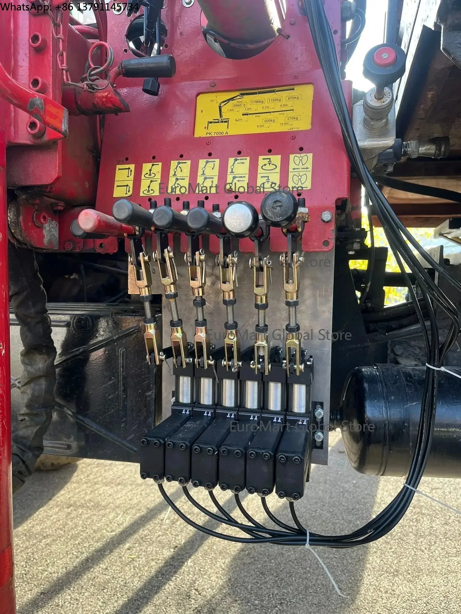 

6 Joystick functions weightlifting12-24V hydraulic valve Truck Crane remote control