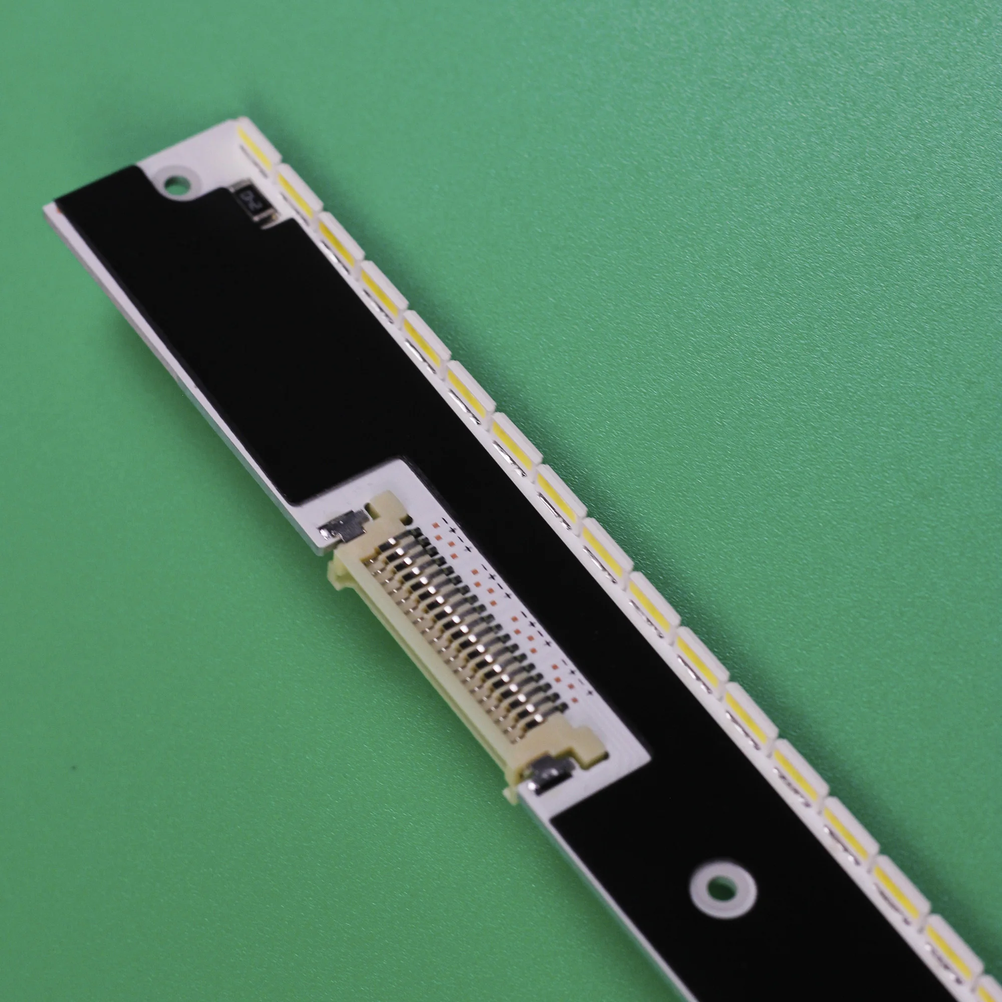 LED Backlight Strip สำหรับ UA55D7000 SLED-MCPCB-LED5030-22MM-WIDTH-55 LTJ550HQ09-H C 55-5030-l J6L4-550SMA-R2 550SMB Un55d8000