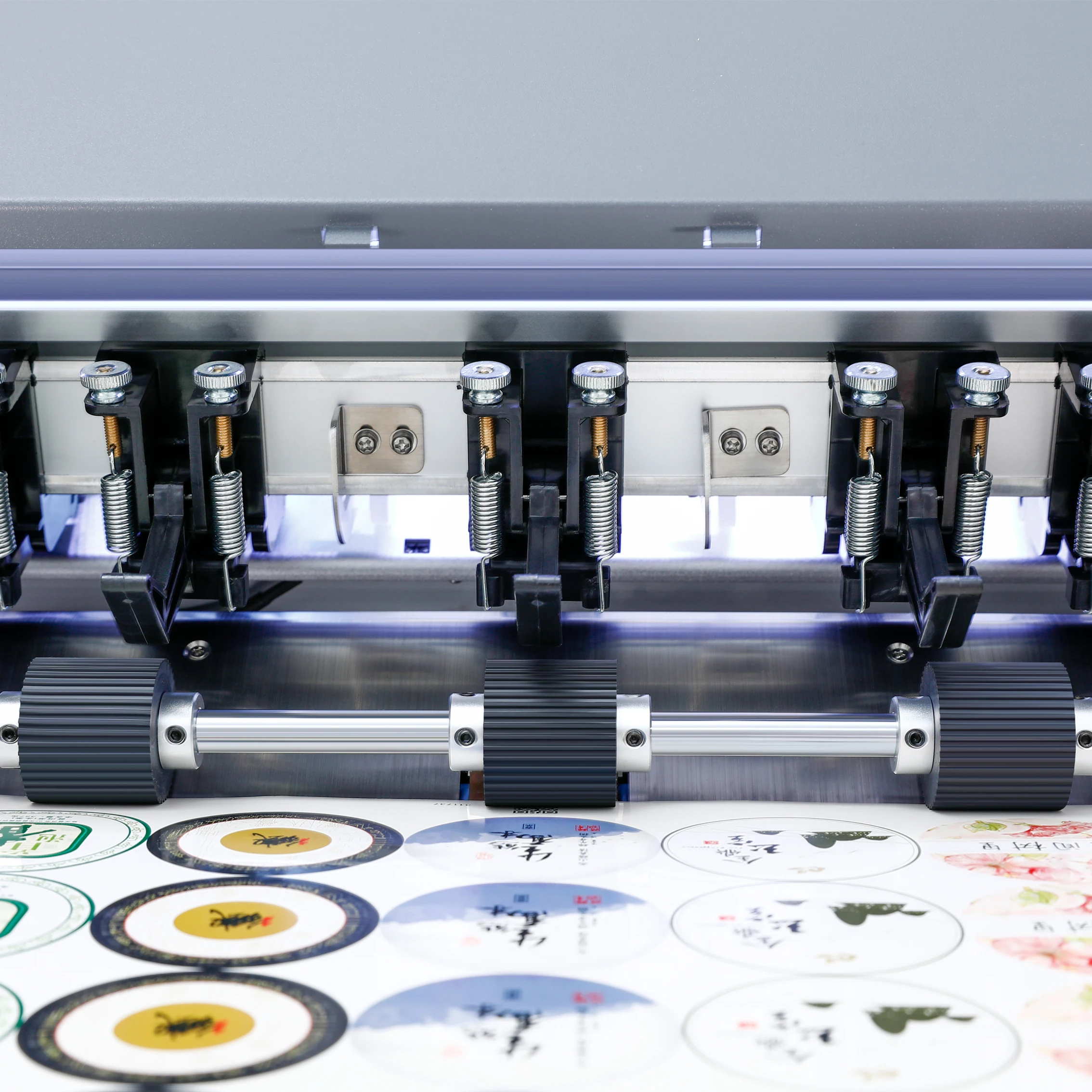 New Arrival Automatic Label Paper Cutting Creasing A3 Sheet Die Cutting Machine with Servo Motor