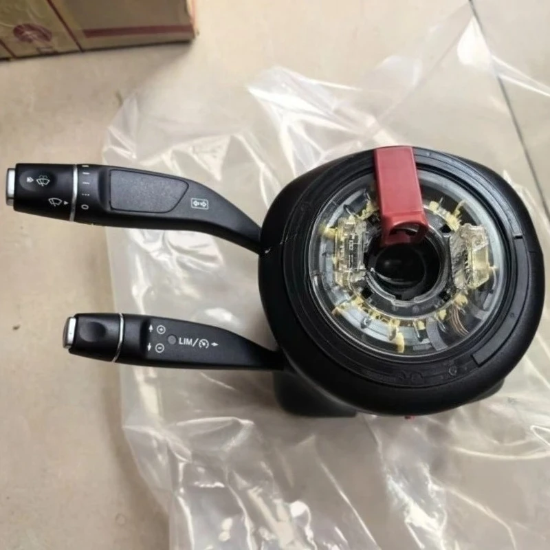 The Indicator and Wiper Combination Switch for The Car  W204/W212 steering column switch combination switch A2129007923