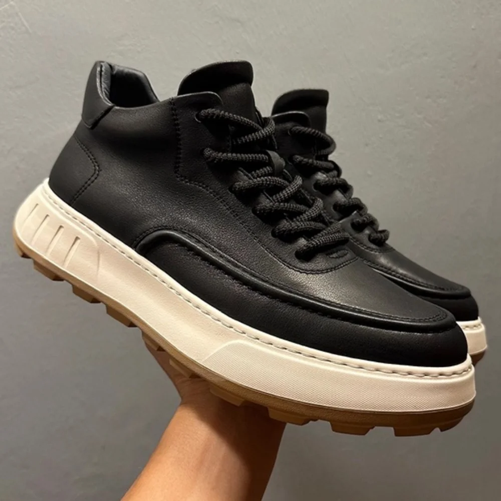 

QHCCID Fashion Genuine Leather Men's Casual Shoes Classic Motorcycle Boots Comfortable Sports Footwear for Men