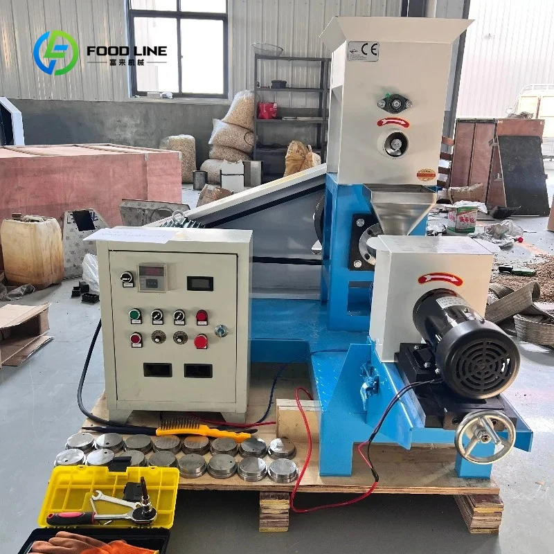 Customized Fish Feed Pet Dog Food Granulation Machine 180~200kg/Hr Floating Fish Feed Extruder Machine