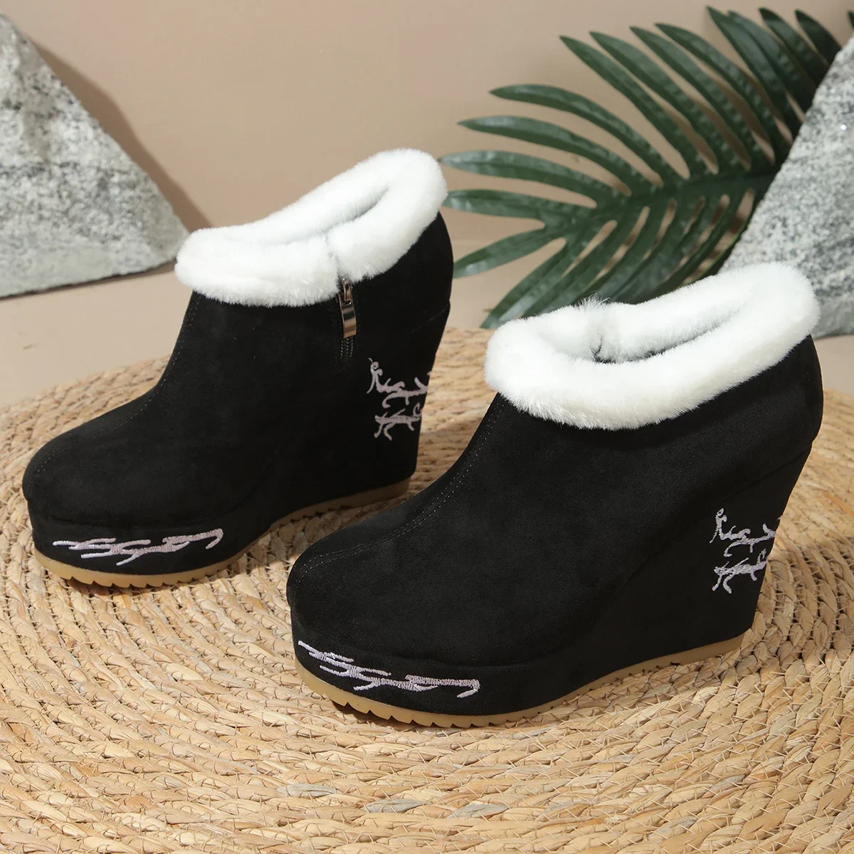 Women Boots 2024 New Winter Fashion Wedges Shoes for Women Comfortable Outdoor Warm Platform Ankle Boots Women Zapatos De Mujer