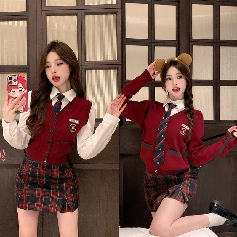 

American Korean Academy JK Uniform Set Hot Girl Long Sleeved Red Knitted Cardigan/Vest Shirt Hip Skirt Xmas Red Three-piece Suit