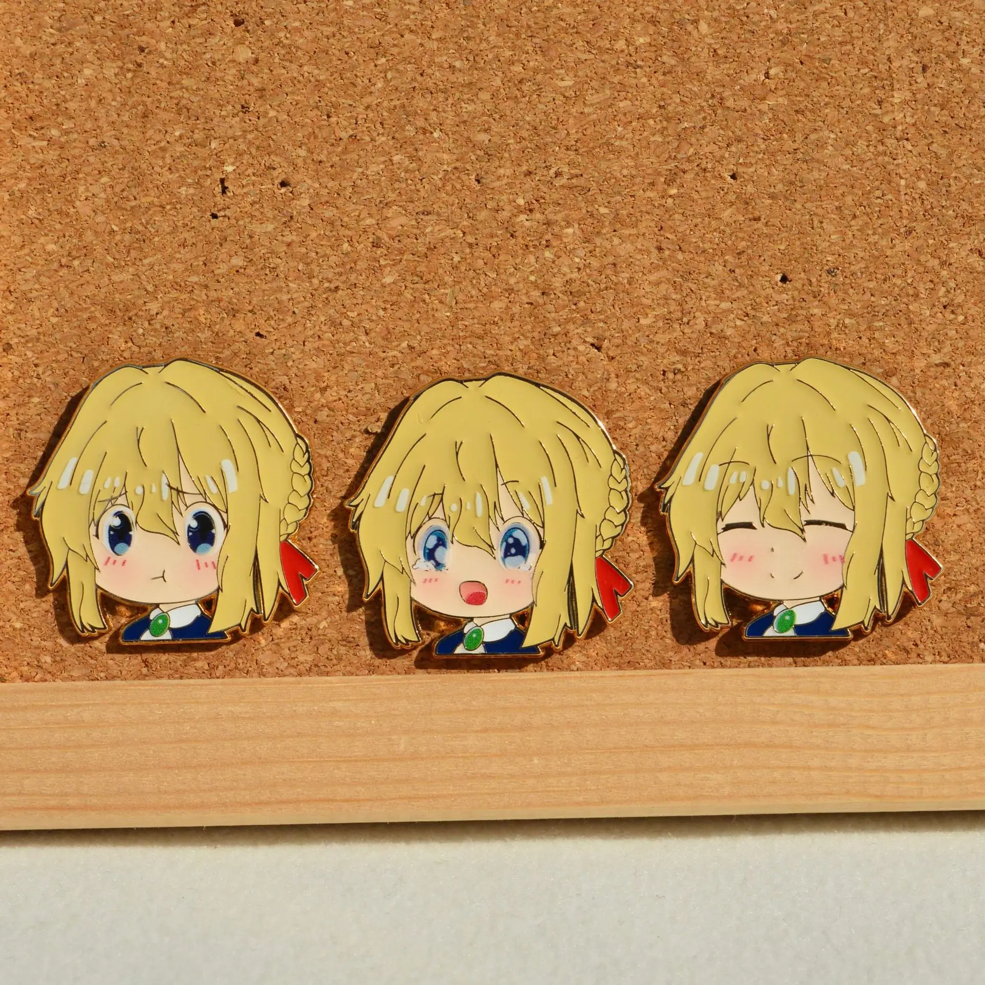 Cute Violet Evergarden Pins Pendant Japan Anime Enamel Badges Manga Brooches for Bag Backpack Clothing Lapel ACG Cosplay Decor