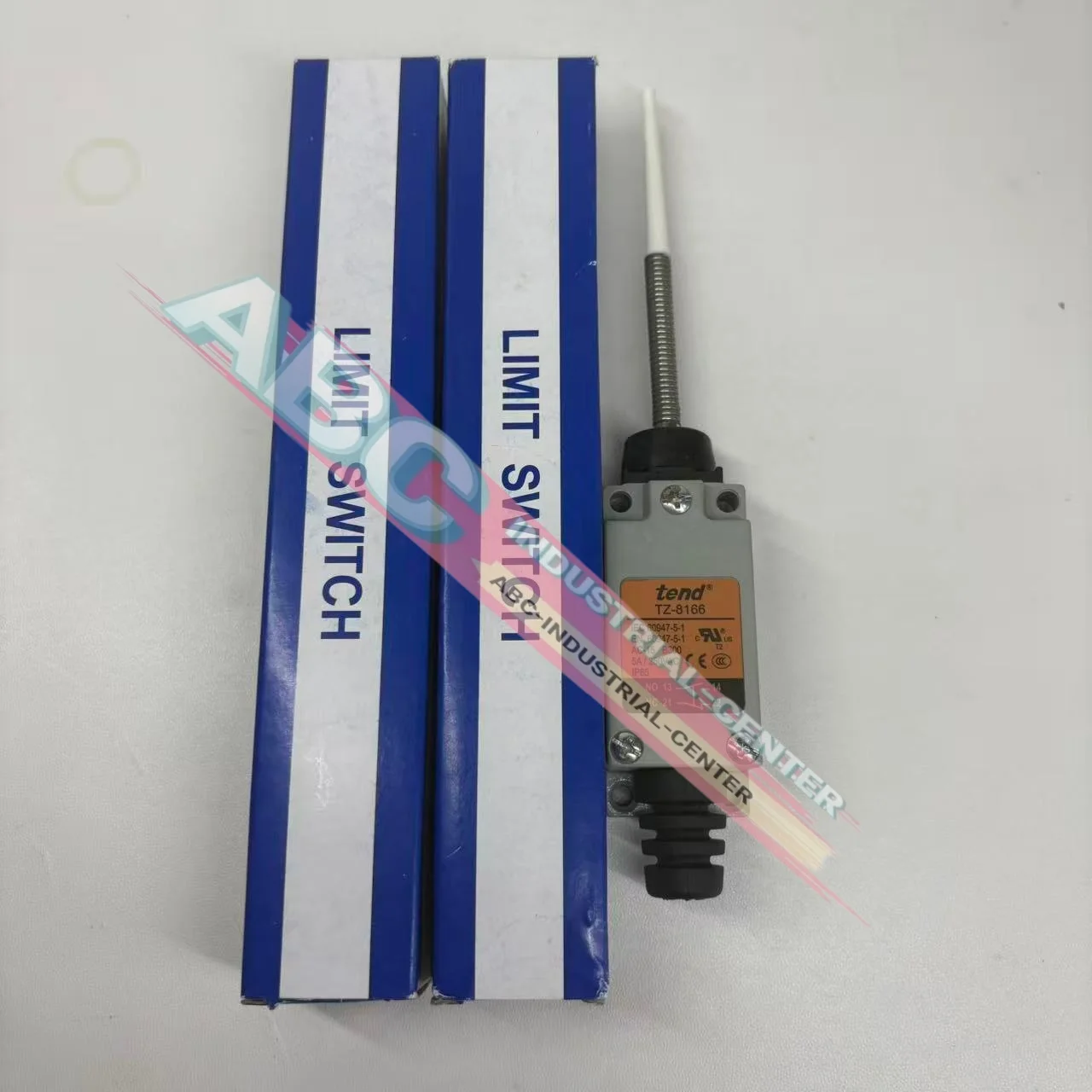 

TZ-8166 Limit Switch New in stock