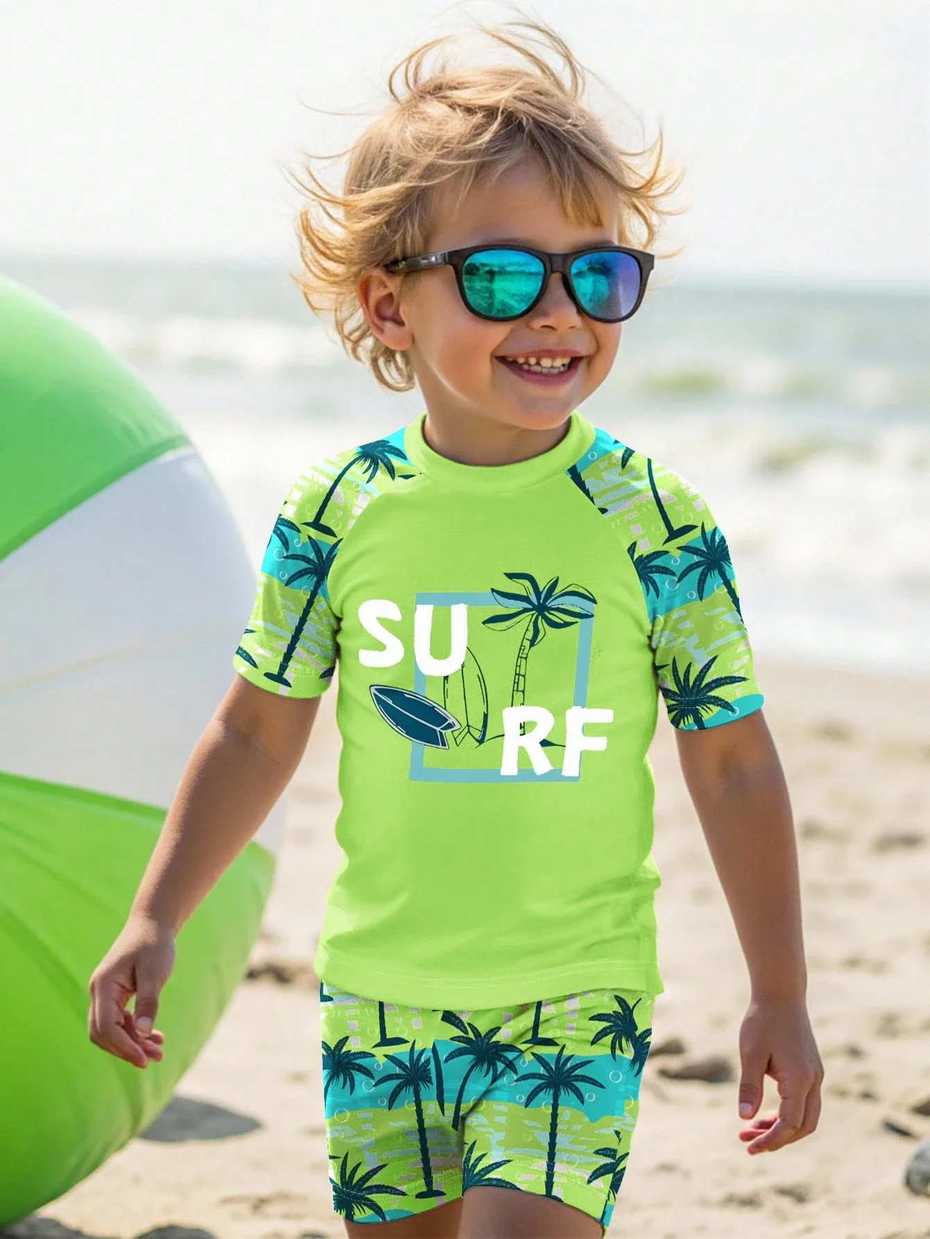 

Men's Surf Print Rash Guard Set Short Sleeve Top And Shorts Beach Swimwear