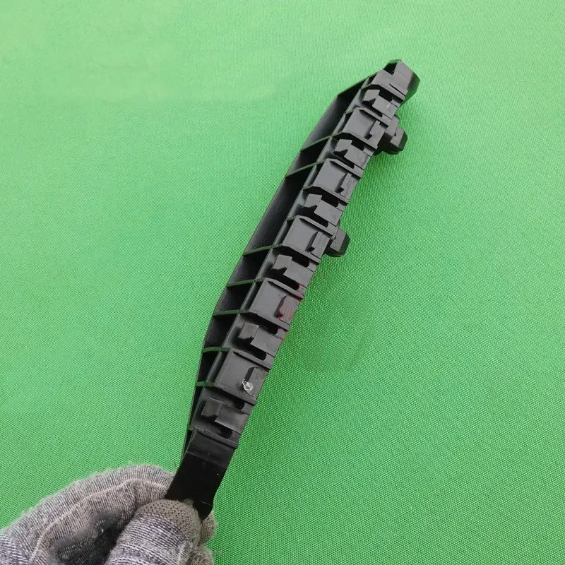 Apply to Honda Odyssey 2005-2008 Front bumper bracket Hanging ear Bumper clip