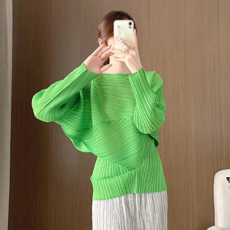 

Miyake Pleated New Women's Irregular Folding Long sleeved Shirt Small Minimalist Design Sense Top Korean Fashion Women's Wear