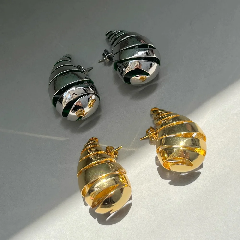 Punk Personality Twisted Waterdrop Stud Earrings for Women Light Luxury Chunky Teardrop Shape Earring Vintage Aesthetic Jewelry