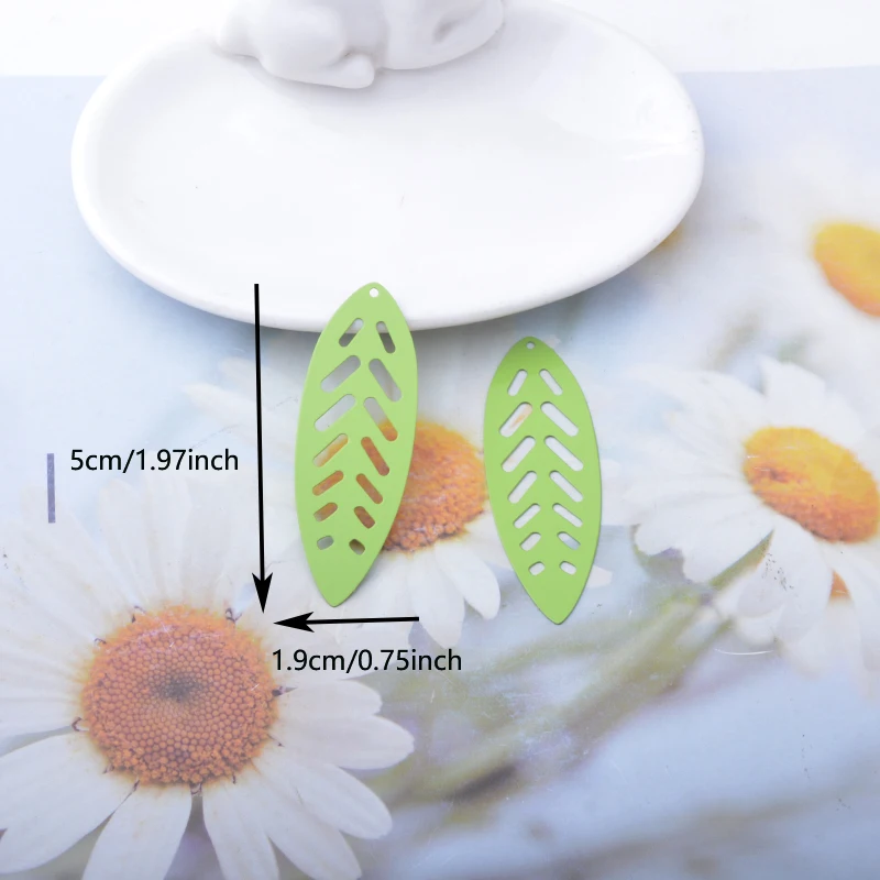 10 Stück AB8144 Messing-Filigran-Anhänger mit langen Blättern, bunte Ohrringe, Anhänger für DIY-Schmuckherstellung – Detail 3