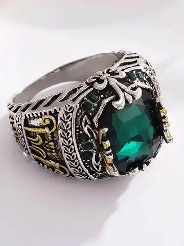 New men's luxury ring personalized retro domineering green gemstone domineering ring to attend the banquet party jewelry daily w