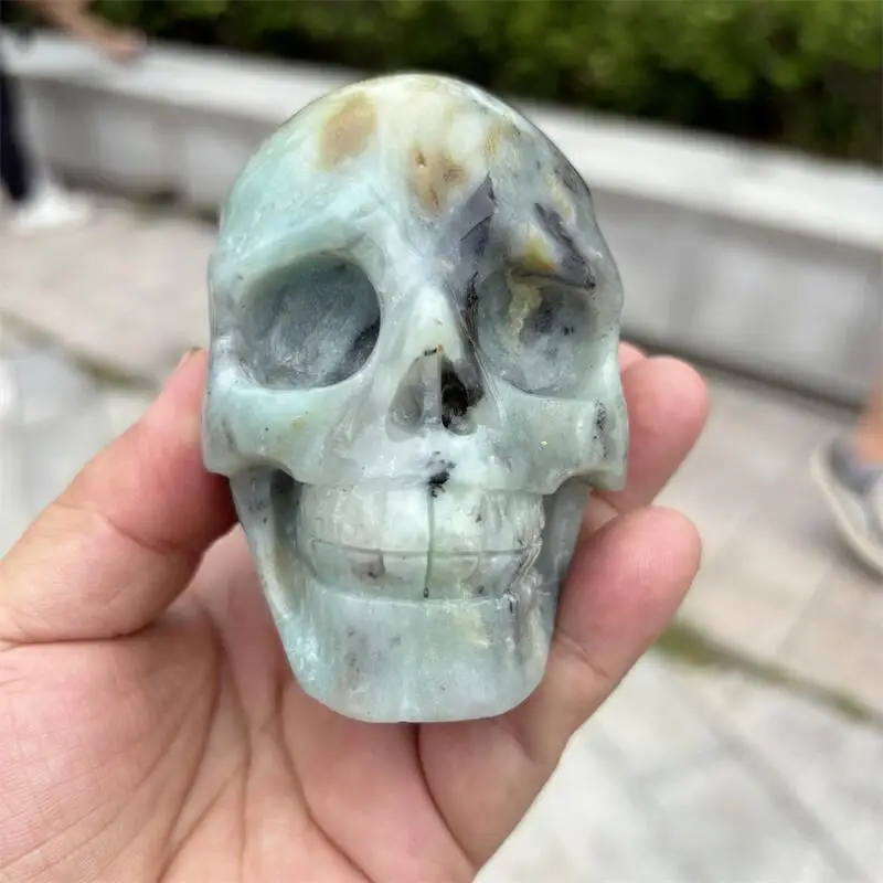 

Natural Amzonite Skull Carving Reiki Healing Fengshui Stone Home Office Decoration Holiday Gift 1PCS
