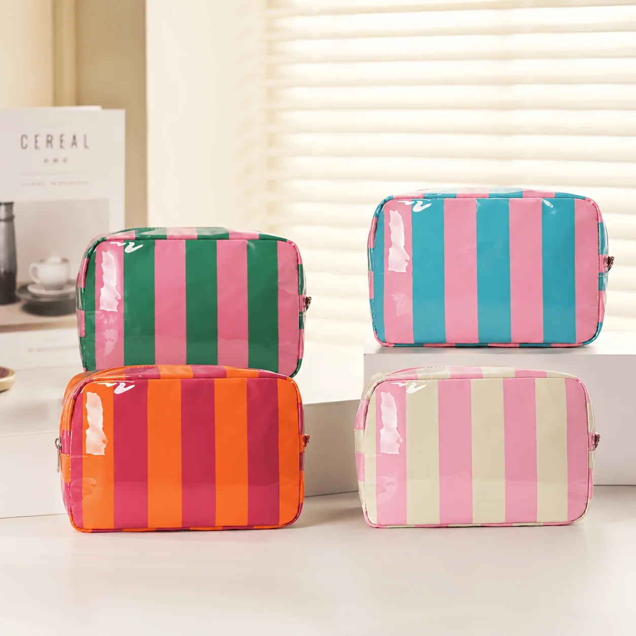 Women's Fashion Striped Makeup Bag, Large-capacity Travel Toiletry Storage Bag, Portable Zippered Skincare and Cosmetics Organiz