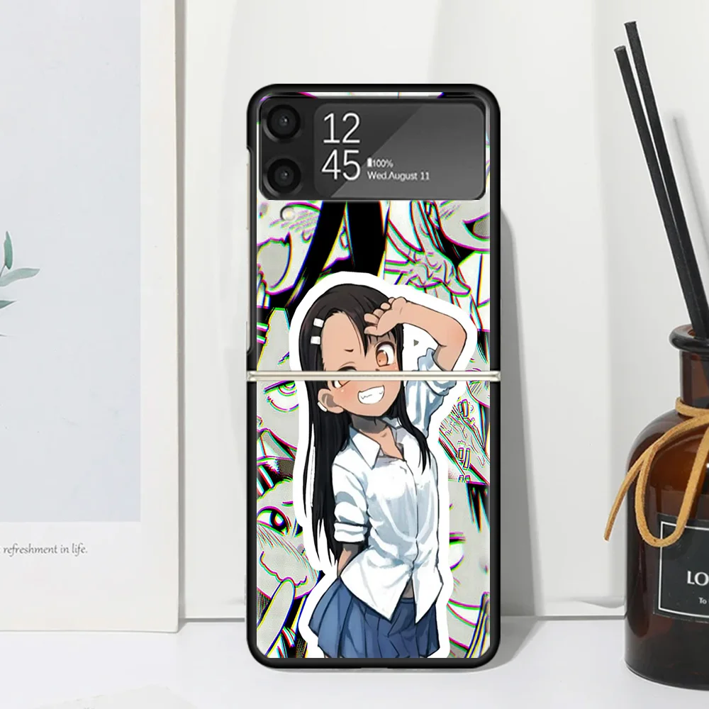 Nagatoro San Anime Aesthetic Phone Case For Samsung Galaxy Z Flip Zflip 6 Flip6 5 Flip5 4 Flip4 3 Flip3 5G Art Fundas Black Cove