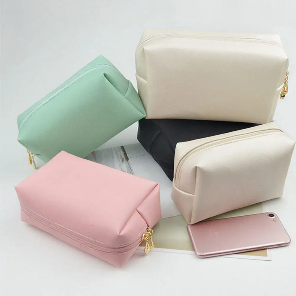 1Pcs Women Makeup Pouch Large Capacity Stylish Cosmetics Bag Portable Travel Storage Pouch Lightweight Handbag