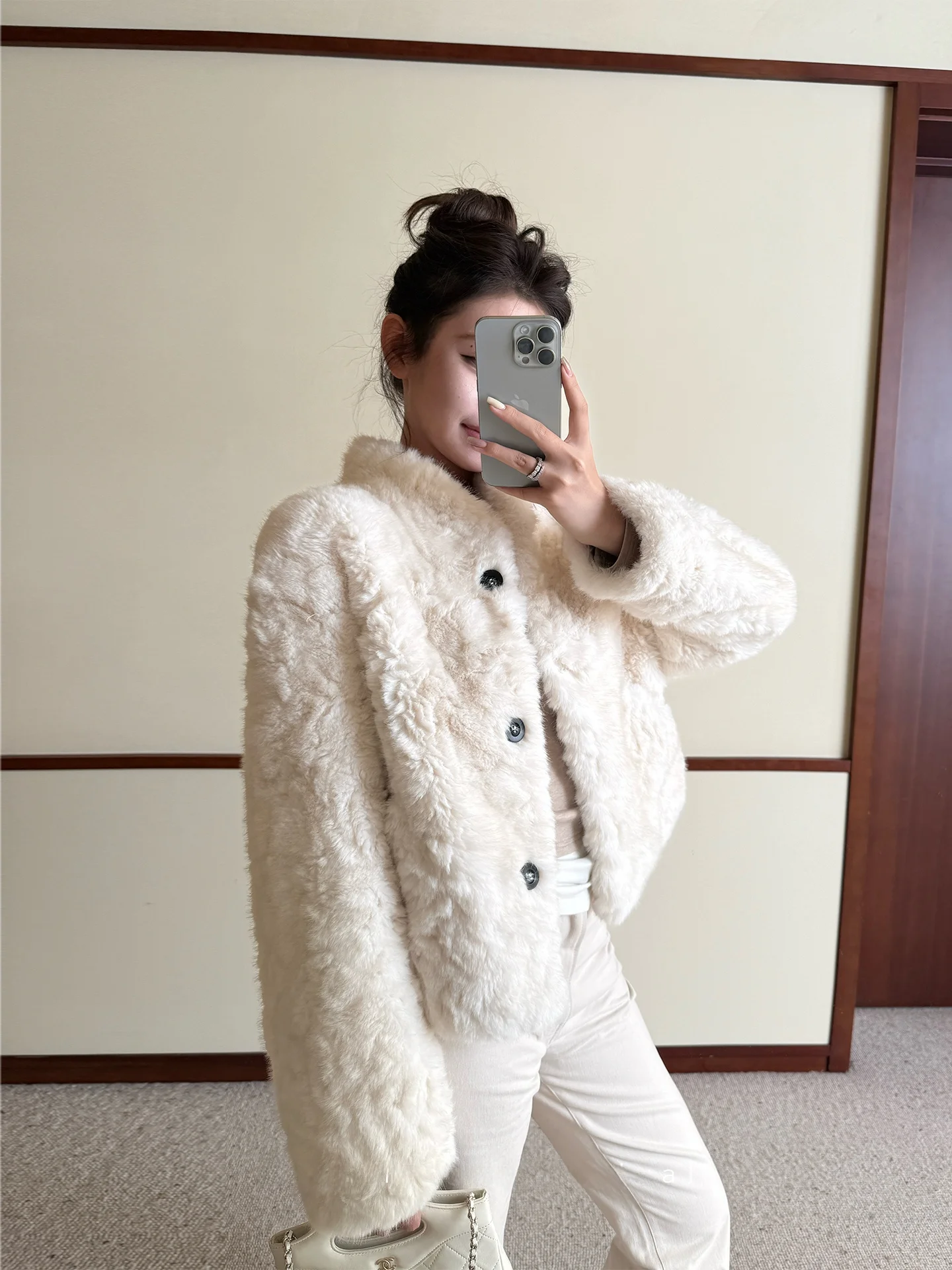 

Женская зимняя шуба Xzichic: новая коллекция, искусственный мех, экологичная, короткая, с эффектом завивки, из искусственной овчины.