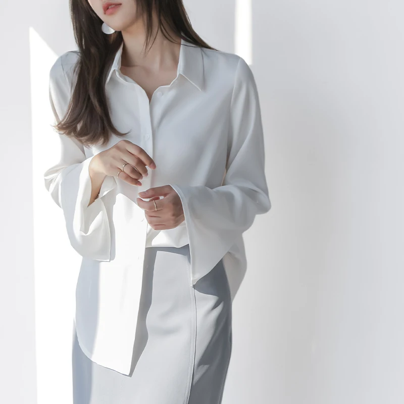 Women Chiffon Blouse Fashion Solid Long Flare Sleeve OL Office Lady Work Top Shirts V-neck White Shirt Elegant Female Clothes