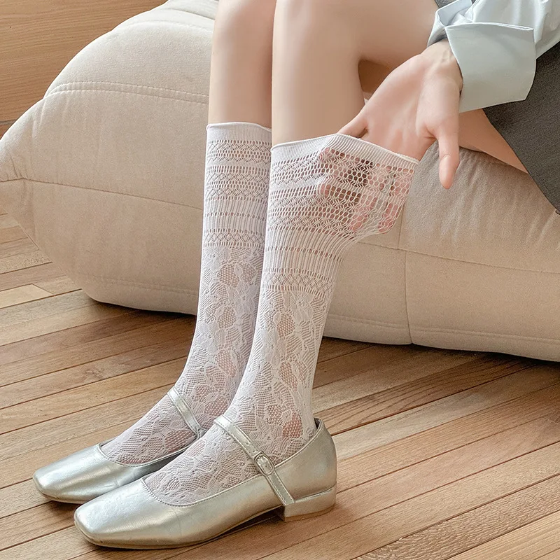 

Sweet Lolita White Pile Socks Mesh Hollowed Out Thin Transparent Nylon Lace Socks Retro Flower Crew Socks Women Ladies