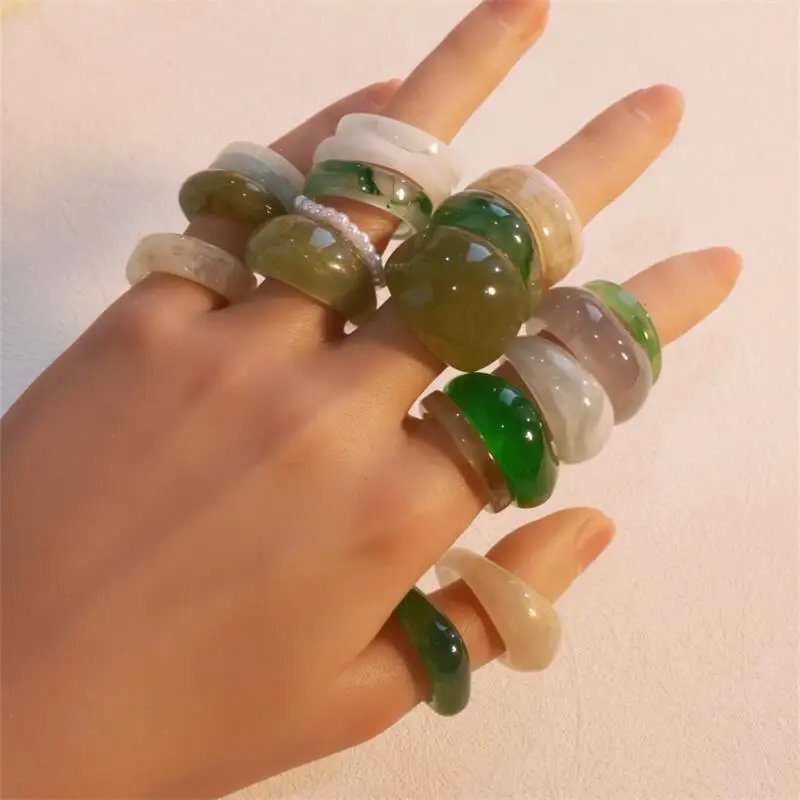 

19 piece set of colorful dyed pattern resin green ring set for women's bohemian style suitable for holiday daily wear 2024 new m