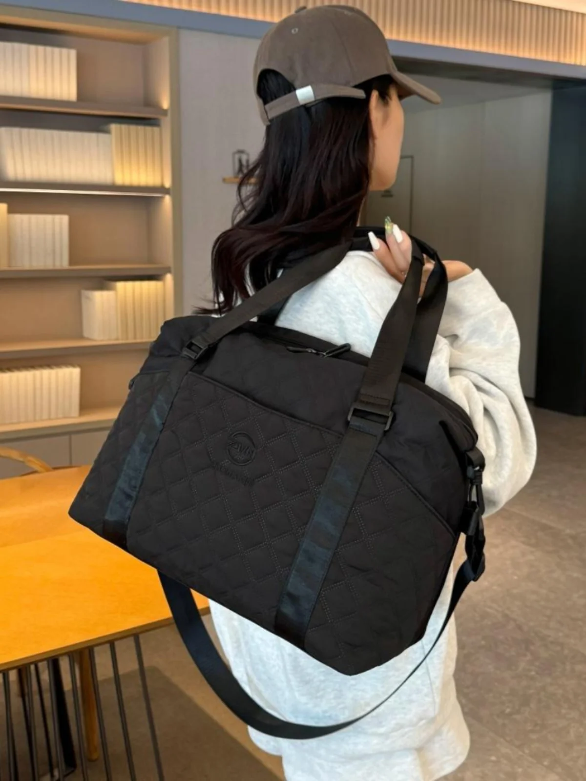 

Женская сумка большой вместимости, дорожная сумка, легкая сумка-подтяжка, сумка Lage Fitn, модная модная ткань из бычьей ткани