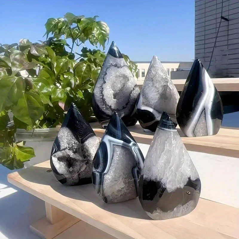 1pc  Bohemian Black Onyx Geode Agate Ornament - Natural Cone Shape Mineral Deposit, Glossy Tabletop Decor for Home