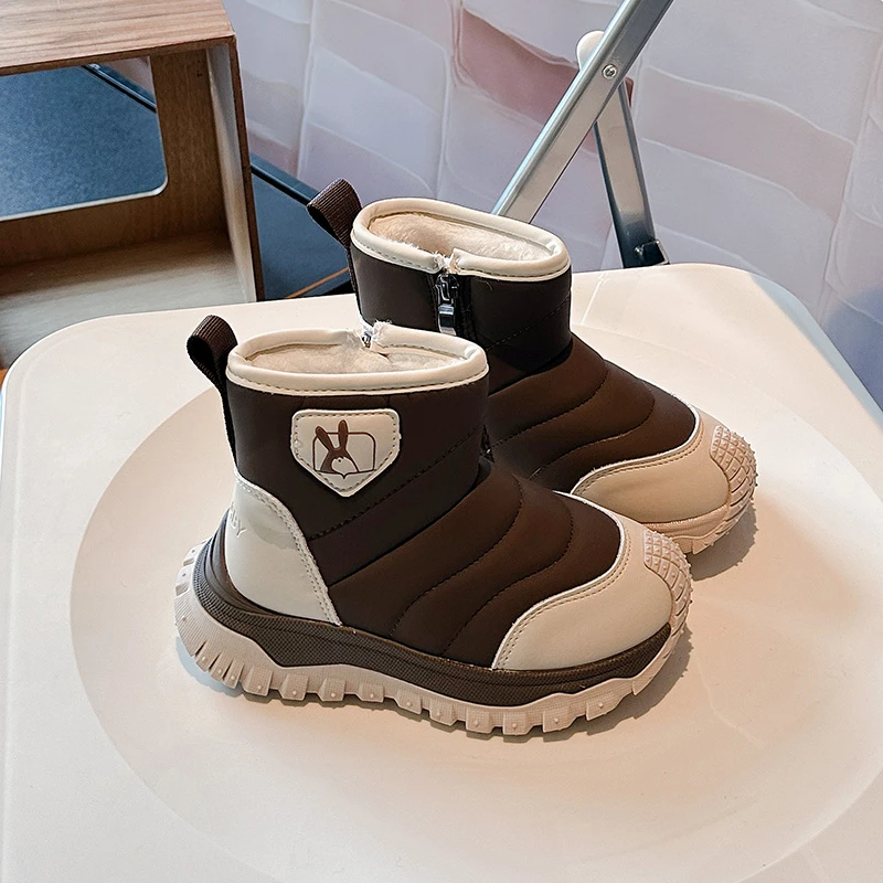 

Men’s Winter Footwear, Faux Fur & Anti-Wind, Slip-Resistant for New Year’s Eve & Icy Sidewalks