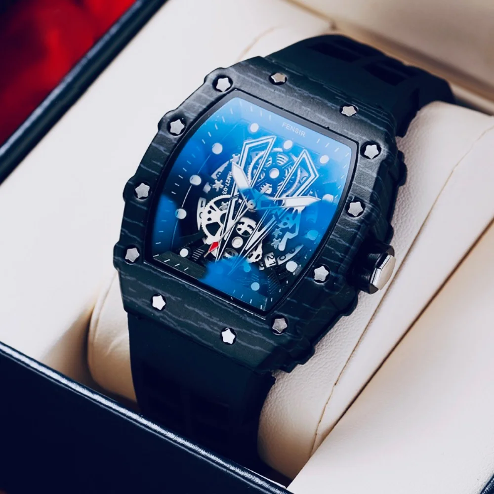 Cross-Border Hot-Selling Personalized Barrel-Shaped Men's Quartz Watch, Mechanical Style Three-Dimensional Dial, Textured Case with Premium Feel, Luminous Display, Lightweight and Comfortable for Sports, Does Not Put Strain on the Hand, Trendy and Popular Men's Watch, Perfect for Daily Wear, Parties, and Events, Enhances Your Presence, Versatile Fashion Accessory