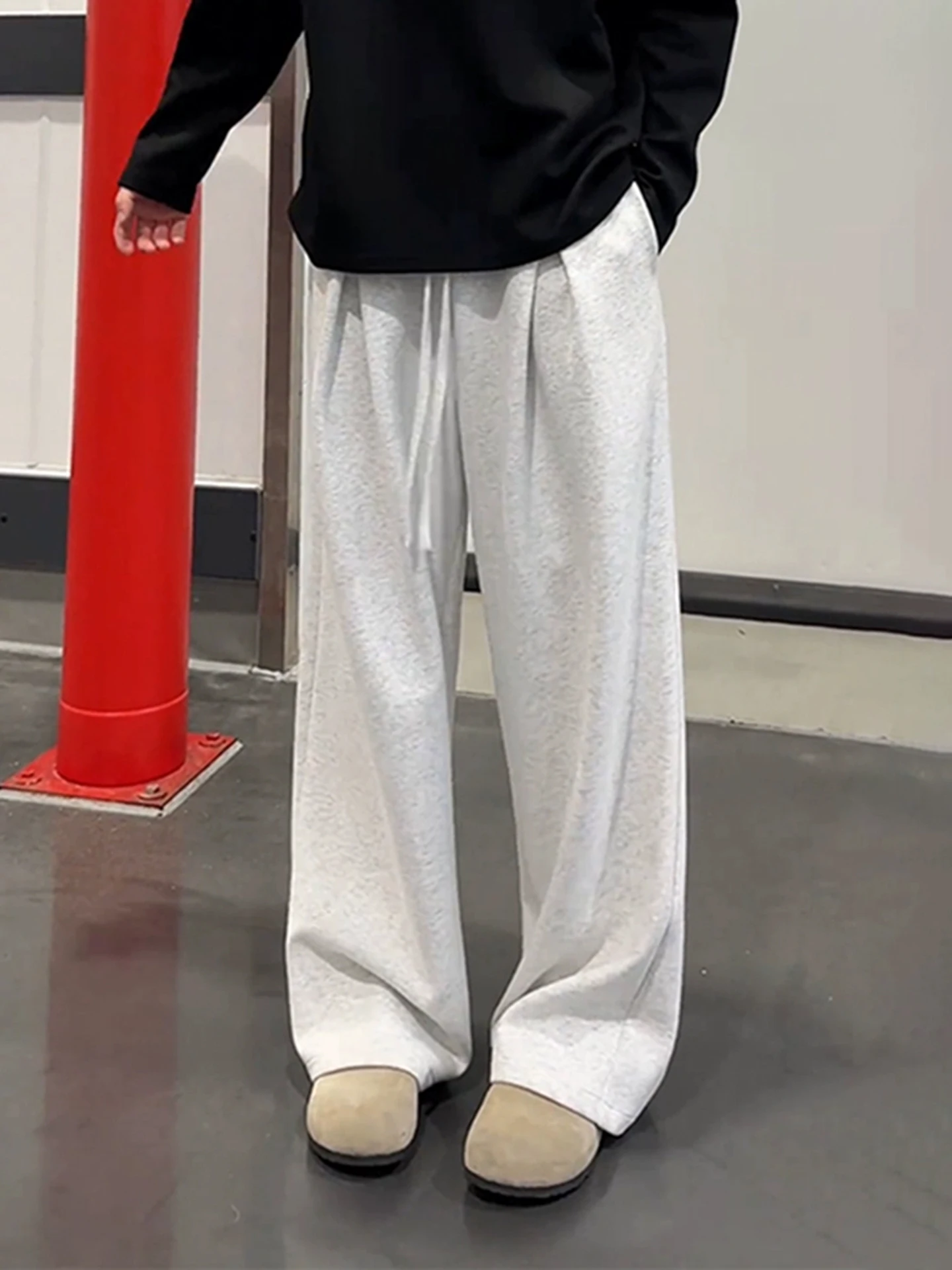 

Спортивные брюки Cleanfit American Sle, белые, с цветочным принтом, прямые, осенне-зимние, повседневные, широкие, с отворотами, молодежные...