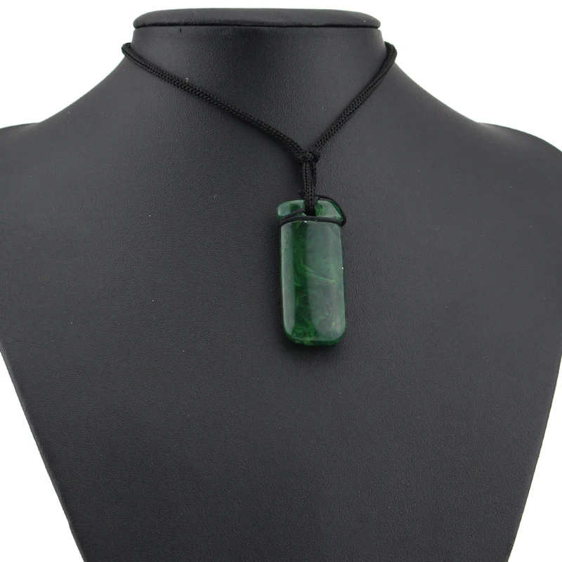 Aquaman Maori Green Square Tag Pendant Necklace Men Hand Carved Necklaces Arthur Curry Aquaman Cosplay Jewelry Gift