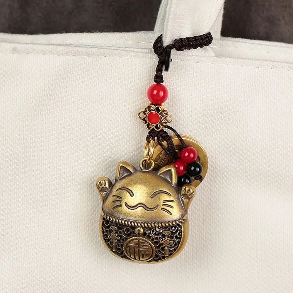 Creative Lucky Cat Brass Keychain Maneki Neko Feng Shui Coins Car Keyring Handmade Good Luck Charms Bag Pendant Decoration Gift