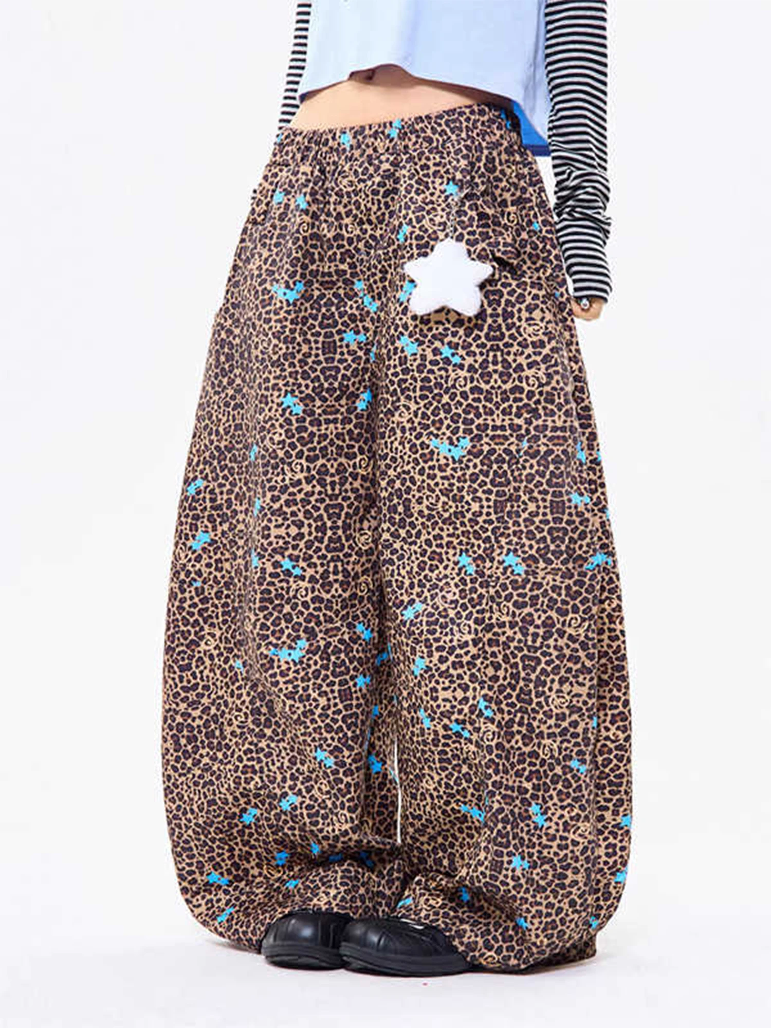 

Женские мешковатые брюки с леопардовым принтом Y2k, брюки со звездами Харадзюку, спортивные штаны 2000-х годов, винтажные широкие брюки большого размера в стиле BF, осень 2025 г.