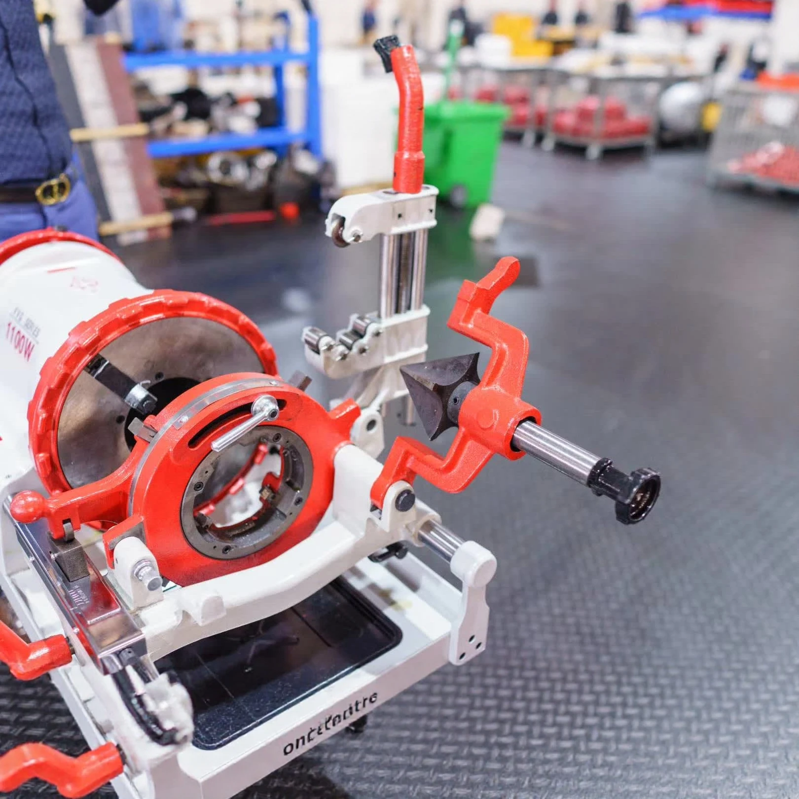 CE certified  threading machine, pipe tapping machine, stainless steel pipe, galvanized pipe, iron pipe, 220V380V 1/2-4 BSPT/NPT