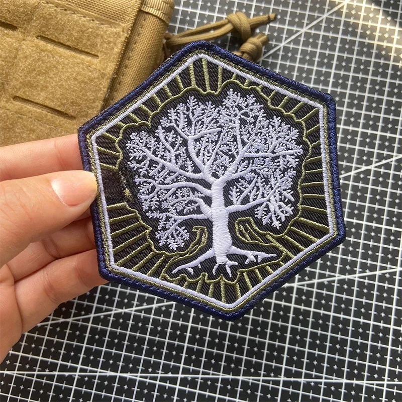 Luminous Tree of Life Morale Badge Embroidered Badge Armband Tactical Patch on Backpack Applique for Clothing Jackect