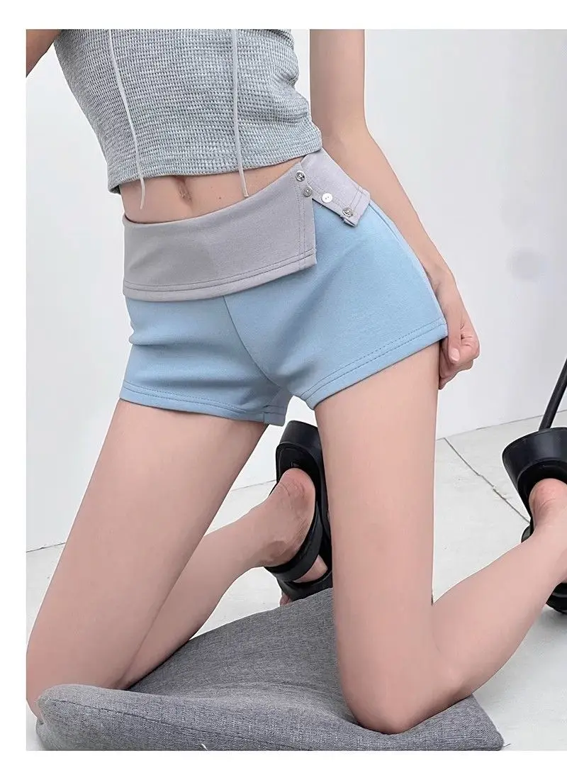 American Sports Retro Contrasting Hip-Packing Hot Pants For Women With Sexy Flip Hot Button Design Shorts