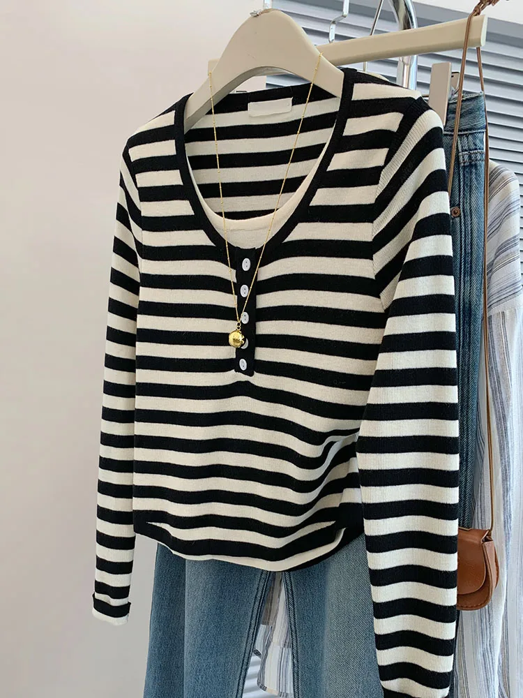 Fake Two Pieces Striped Knitted Tops Autumn Winter Niche Design Sweaters Office Lady Loose Fashion O-Neck Top