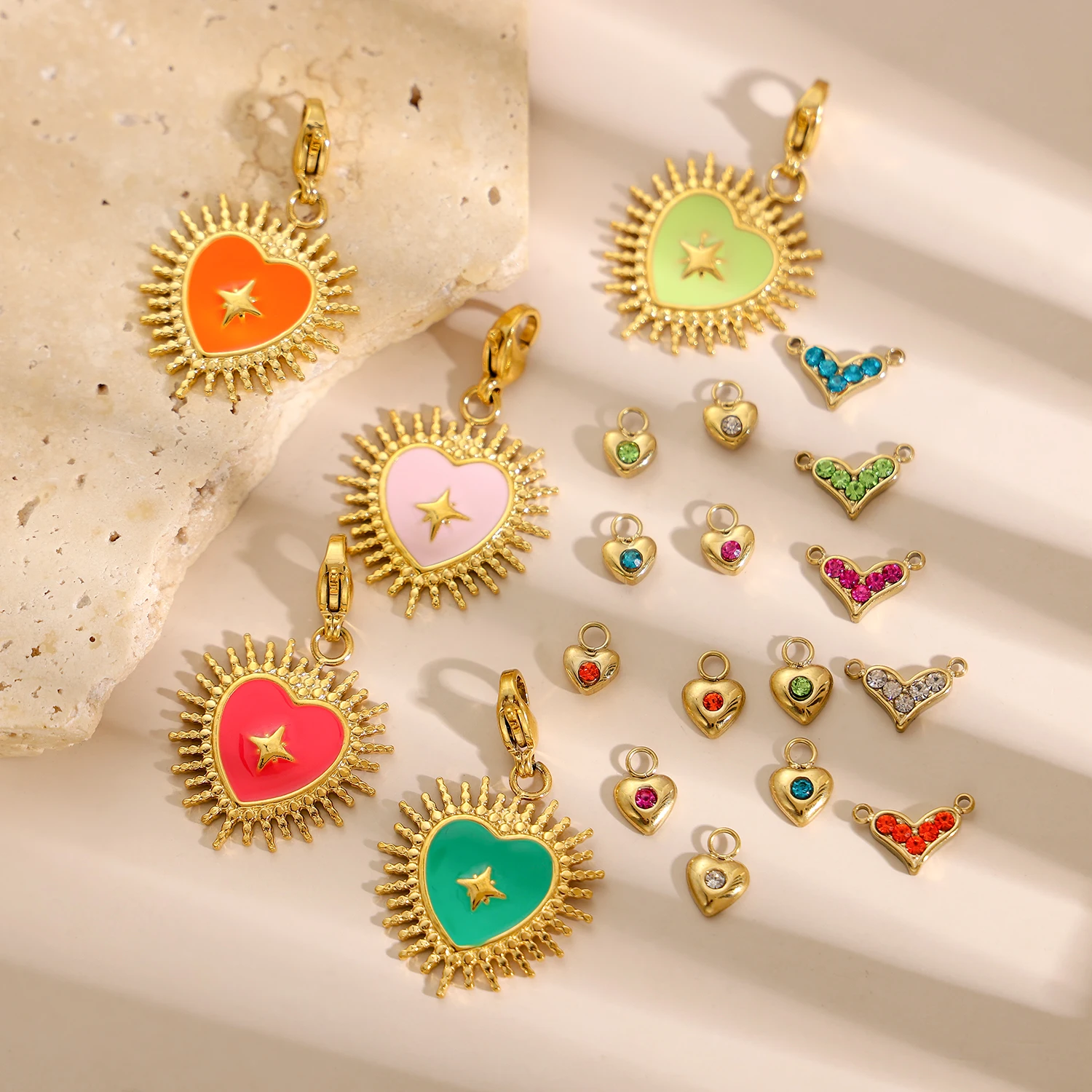 CARLIDANA красочные эмалированные подвески в форме сердца, позолоченные, из нержавеющей стали, набор цирконов с каплями масла, подвеска «Любовь» для изготовления ювелирных изделий своими руками