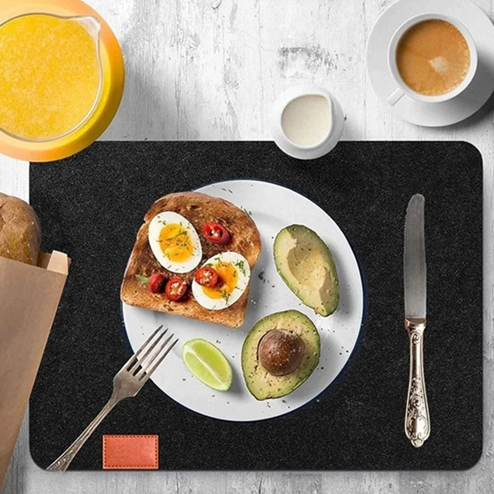 

1Set Felt Heat Insulation Placemat Simple Design Non-Slip Anti-Scald Kitchen Supplies Excellent Workmanship Gift