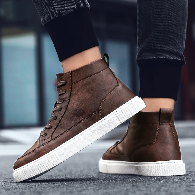 Fashion Casual Men\'s Leather Shoes Quality High top Brown Shoes Men Comfort Skateboard Sneakers Men Moccasins chaussure hommes