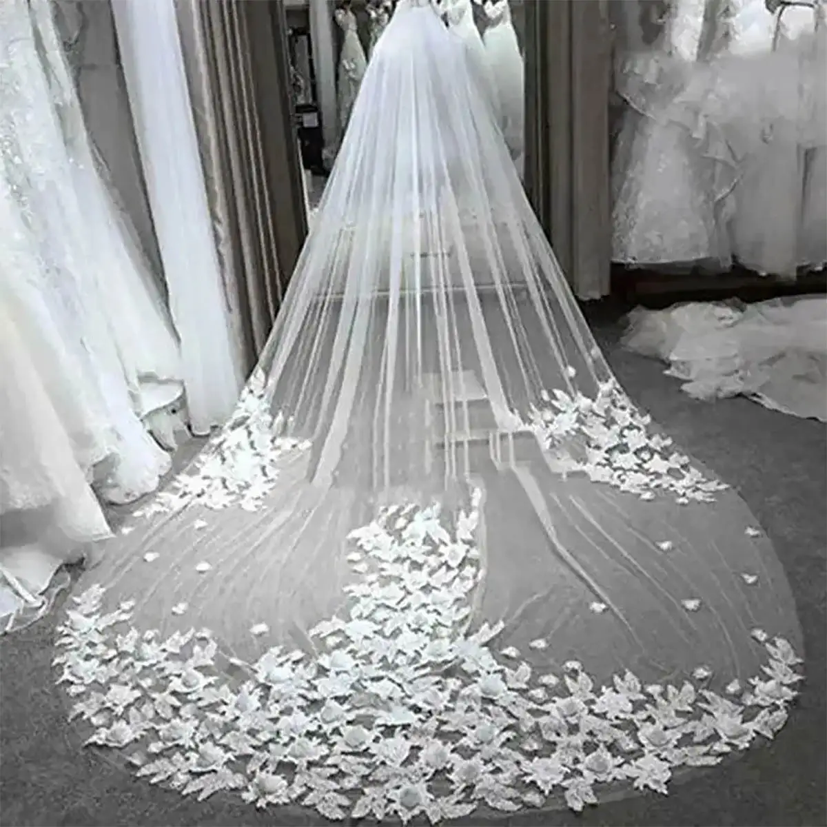 3D Floral Flowers Wedding Veil One Layer Tulle Vestido De Noiva White Custom Made Elegant Bridal Wraps With Comb