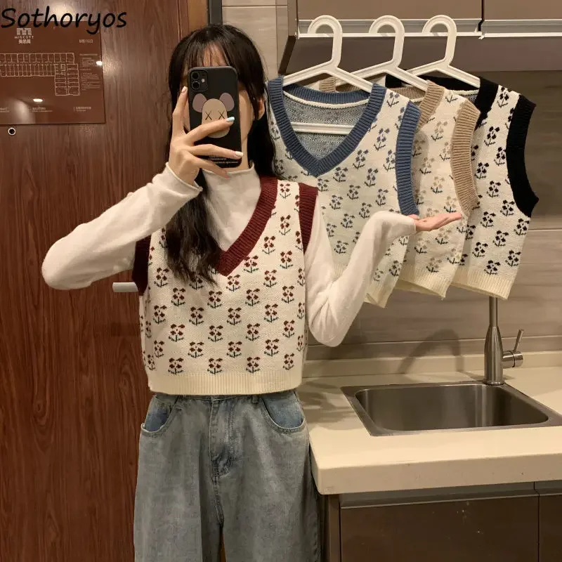 

Autumn Women Floral Sweater Vests V-neck Knitted Crop Tops Student Retro Sleeveless Sweaters Korean Sweet Outwear All-match Ins