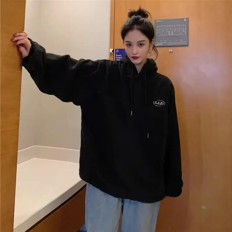 سترة نسائية شتوية سميكة وفضفاضة من الصوف الناعم بأكمام طويلة وقلنسوة، معطف دافئ وناعم للارتداء الخارجي