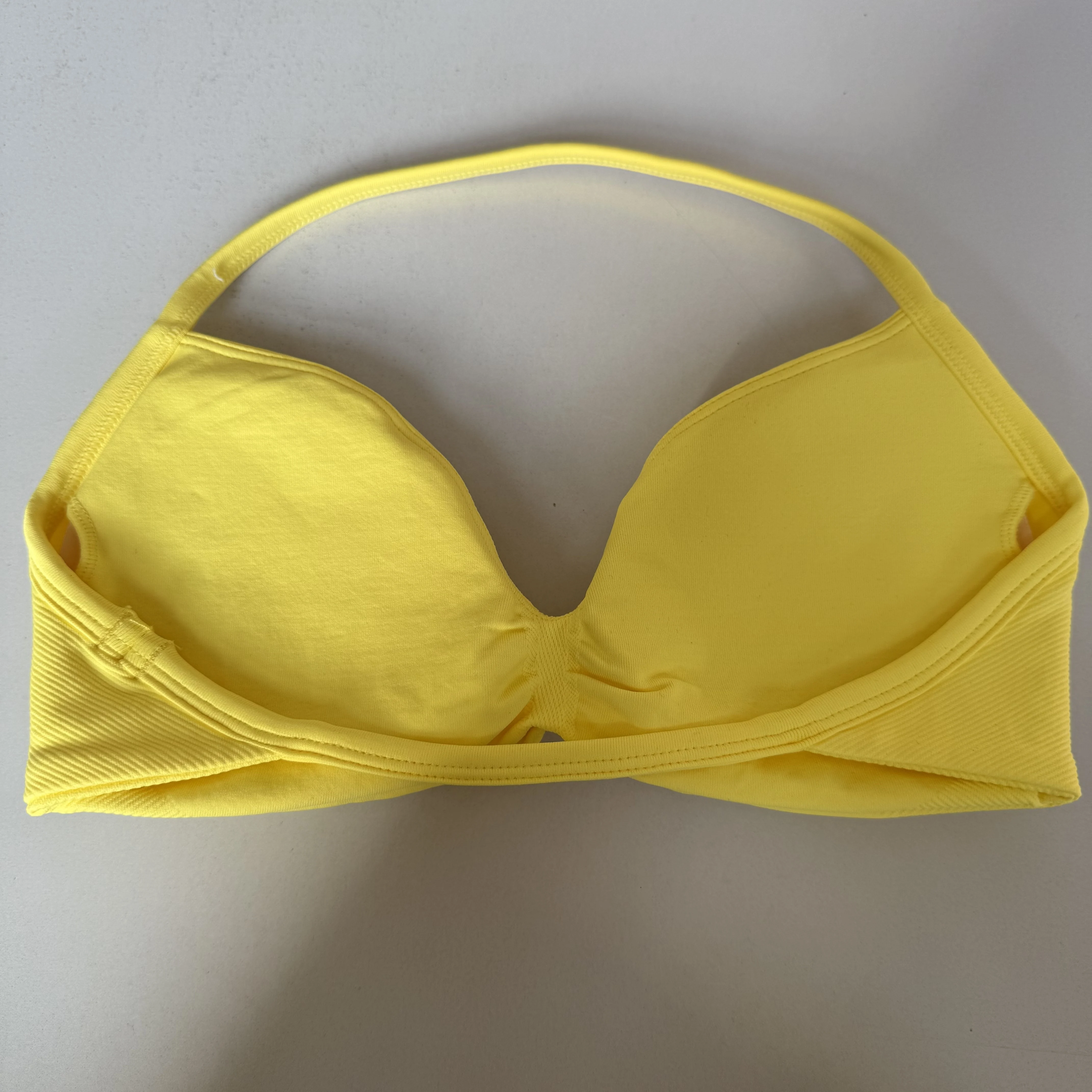 Sport-BH Push-Up mit Trägern, Sexy Rückenfreies Gym-Crop-Top, Herausnehmbare Cups, Damen-Workout-Kleidung, Gym-Top, Neckholder-Sport-BH – Detail 14