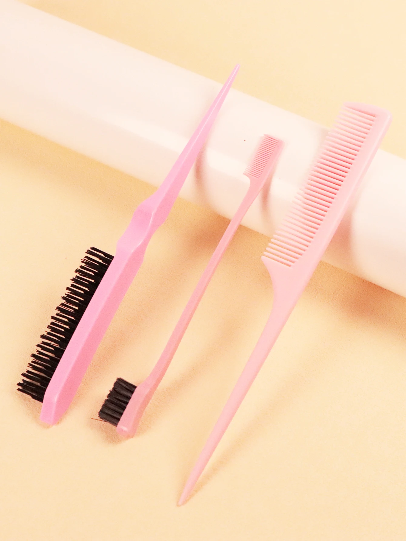 مجموعة مشط مكونة من 3 قطع، مشط ذيل الفئران البلاستيكي السميك، فرشاة نايلون ثلاثية، فرشاة تحكم في الحواف خاصة بشعر مستعار حقيقي