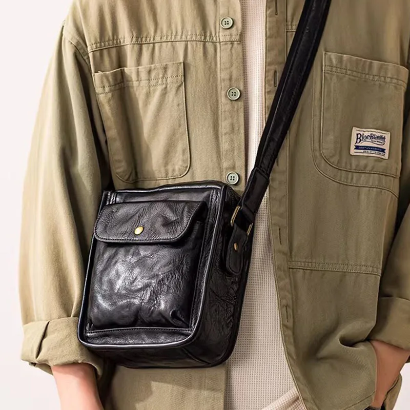 

AETOO Original genuine leather men's backpack, commuter single-shoulder crossbody bag, vegetable-tanned cowhide vertical style,